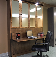 Stay Level Habitat with Stay Level Desk