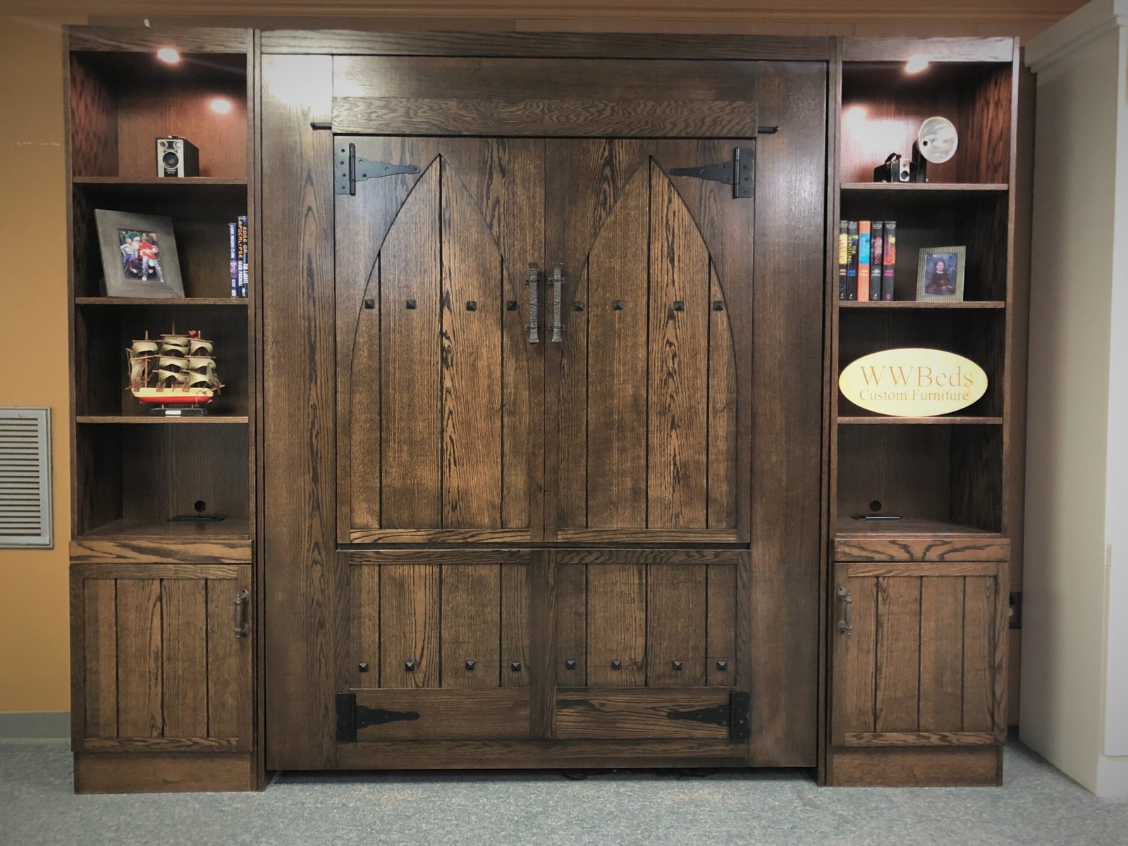 Gothic Arch Murphy Bed 136-0622-PO