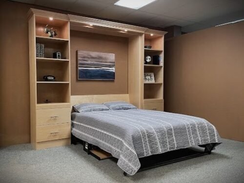 What design features should you look for in a queen Murphy bed with storage for daily use?