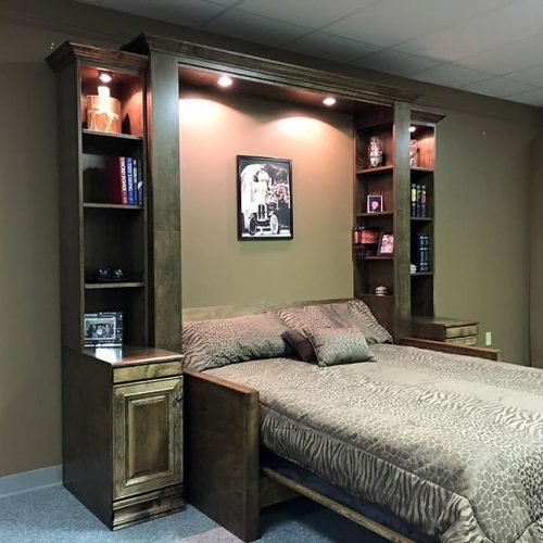 Jordan Murphy OpenJordan style with inset bookcases and 16" side bookcases.  Notice the deeper base on the side bookcases.